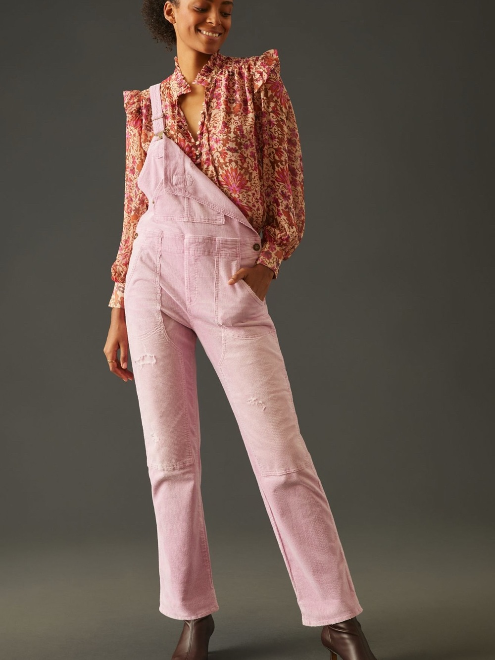 SIZE 29 ANTHROPOLOGIE Corduroy Overalls Jeans - Women's COVERALLS PINK MEDIUM